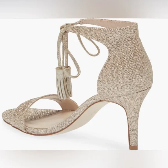 Pelle Moda Roz Mid Heel - size 10 - Gold - ankle ties with tassels - Picture 12 of 12